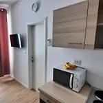 Cherry Apartment